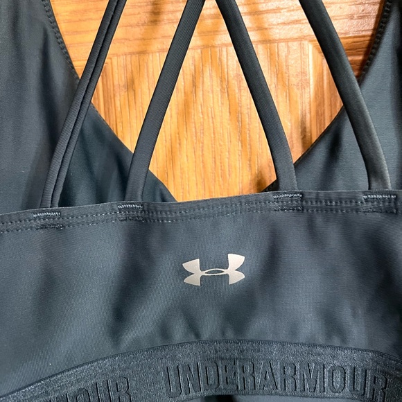 Under Armour Black Padded Sports Bra - Picture 4 of 5